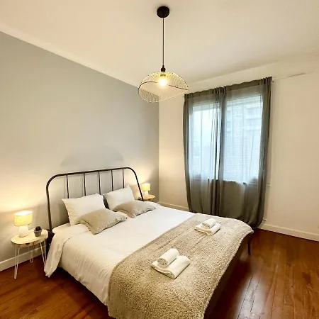 Apartment Le Lutz - Moderne Spacieux - Hyper Centre - Parking Mont-de-Marsan