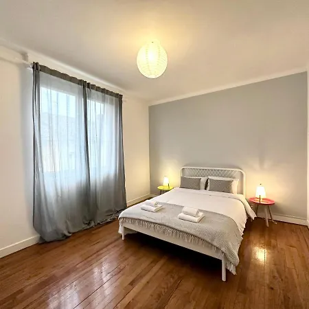 Le Lutz - Moderne Spacieux - Hyper Centre - Parking Mont-de-Marsan