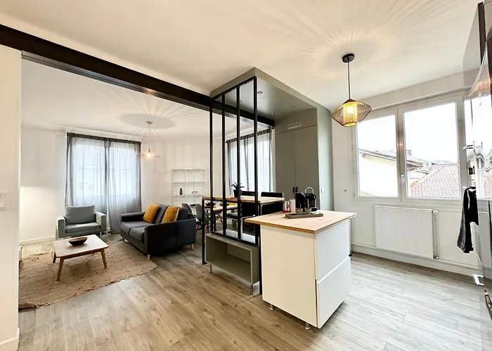 Le Lutz - Moderne Spacieux - Hyper Centre - Parking Mont-de-Marsan