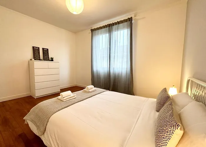 Le Lutz - Moderne Spacieux - Hyper Centre - Parking